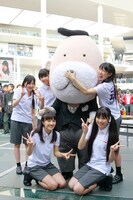 写真は昨日11月13日にラゾーナ川崎で行われたフリーライブの様子。