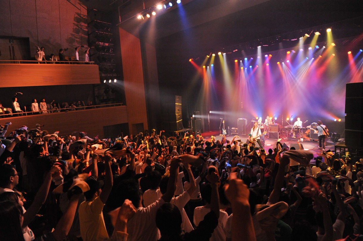 「ふるさとLIVE『荒川わたれ2』」の様子。