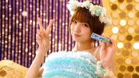 「ぷっちょ」新テレビCM「上からマリコ」チョキ編より。