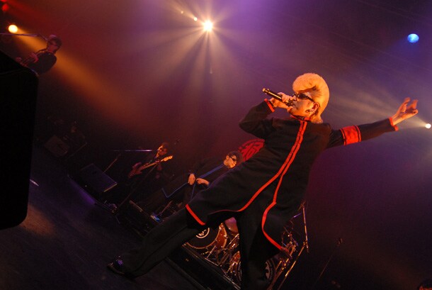 氣志團も気合十分のパフォーマンスを展開した。（撮影：小川舞）