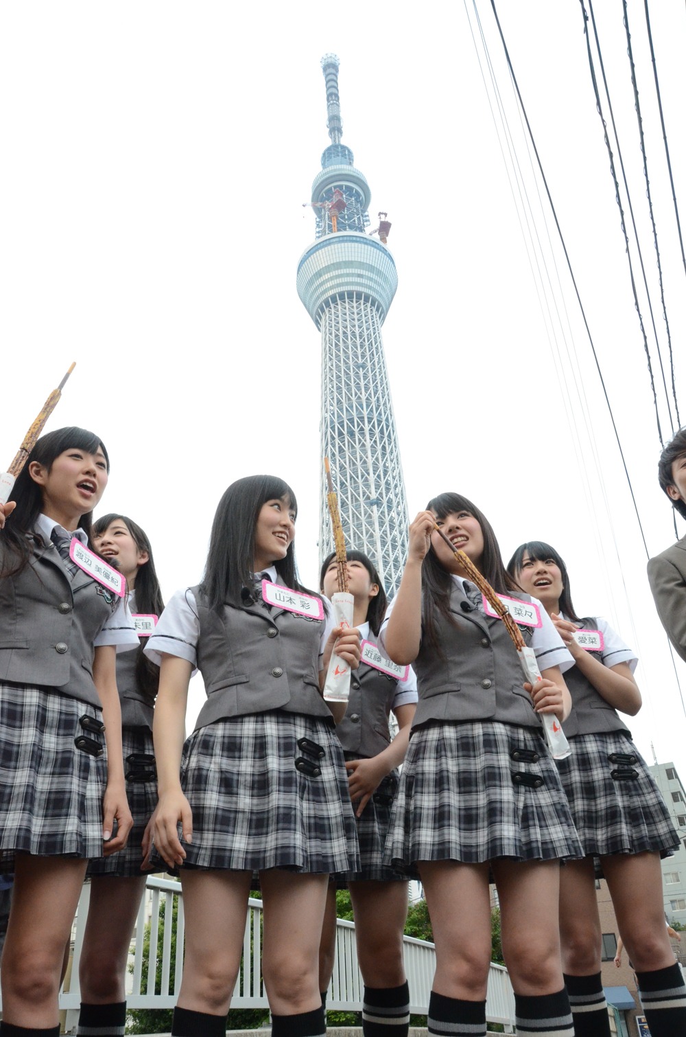 「なにわなでしこ」に出演しているNMB48。写真は放送第2回「墨田区：東京スカイツリーあやかりグルメ食べまくりツアー」より。