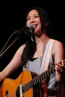 写真は11月6日に東京・Billboard Live TOKYOで行われたライブの模様。