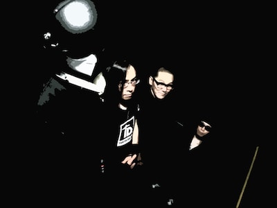 NESS（写真左から戸田宏武、河塚篤史、三浦俊一、内田雄一郎）