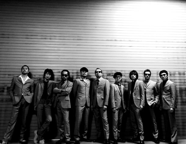 現在「今まで行ったことのない会場をメインにスカパラの音楽を日本中に届ける」ことをテーマとしたツアー「Discover Japan Tour」を開催中の東京スカパラダイスオーケストラ。