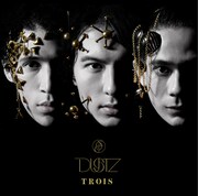 「TROIS」通常盤ジャケット