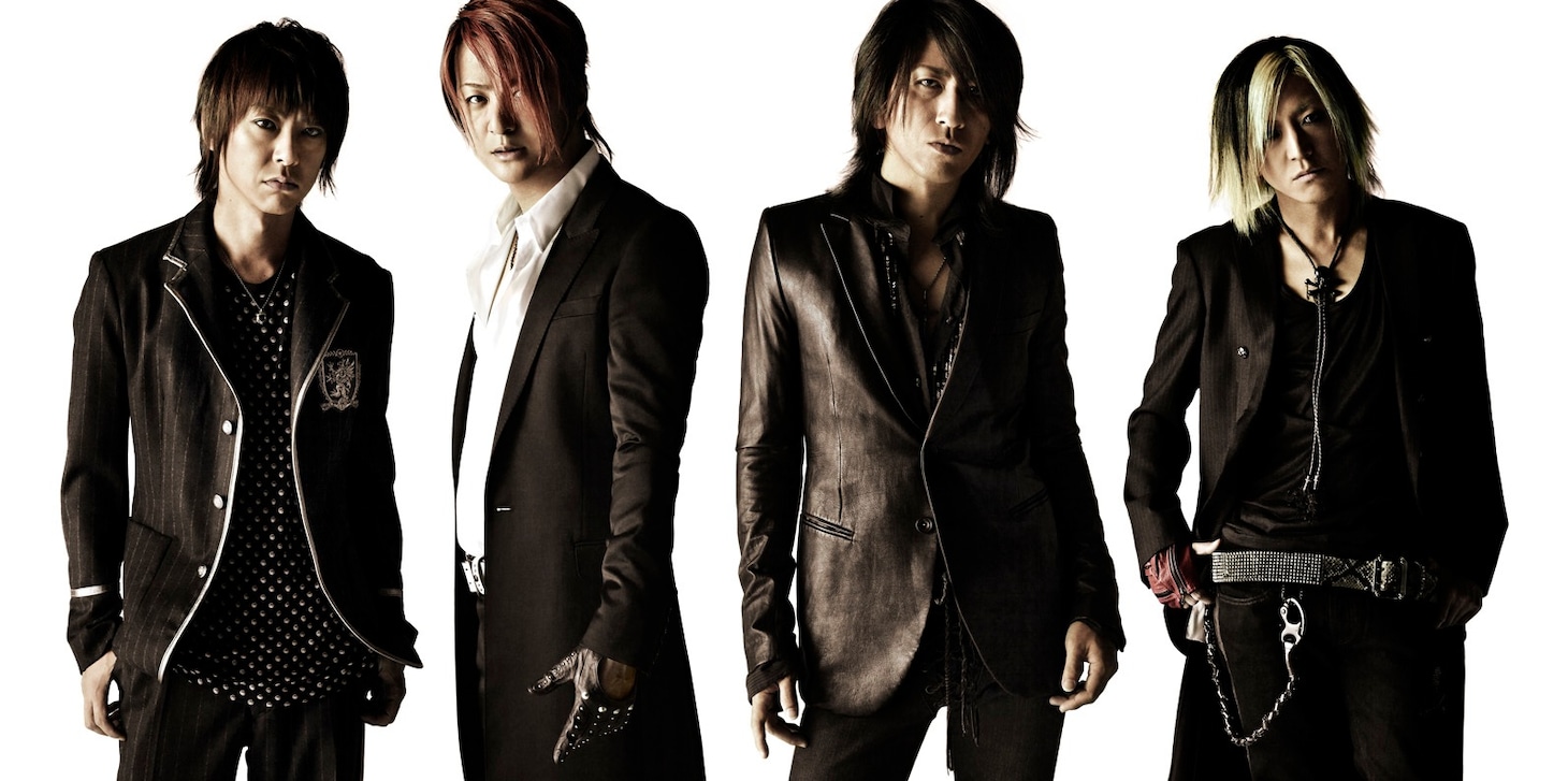 GLAYは12月14日にクリスマスミニアルバム「Hope and The Silver Sunrise」を通販限定でリリース。