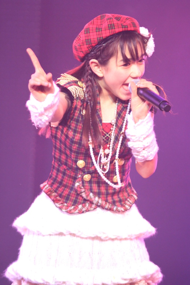 村重杏奈