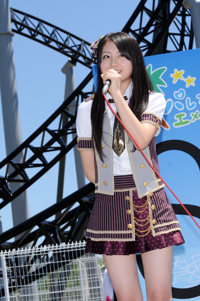 写真は今年7月16日、山梨県・富士急ハイランドのコースター「高飛車」稼働開始イベントに出演した際の中村優花。