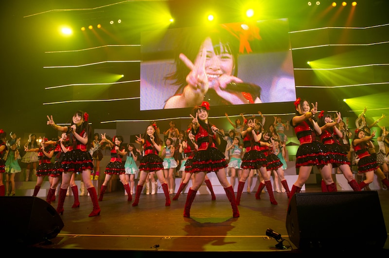 「お待たせSet list」を披露するSKE48チームKII。 (C)AKS