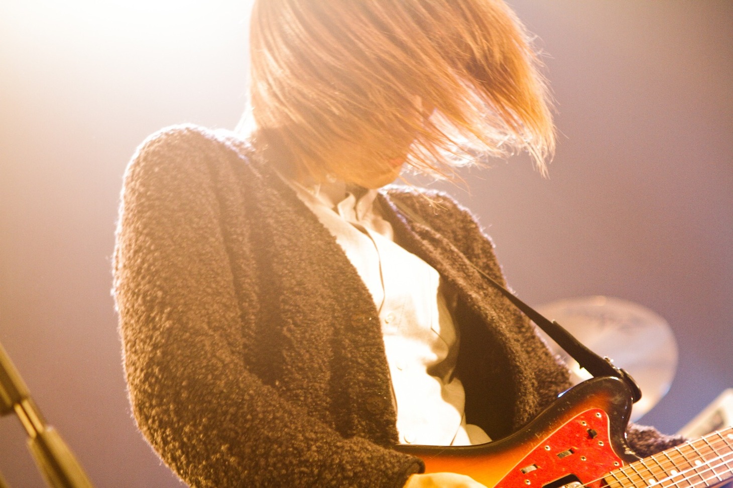 ツアー「To Two()melt into holy」SHIBUYA-AX公演の様子。