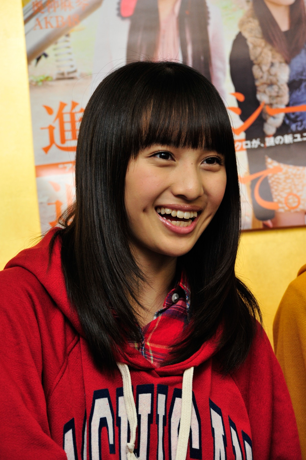 百田夏菜子 - ももクロZ-1、サイン本お渡し会に謎の美少女書店員