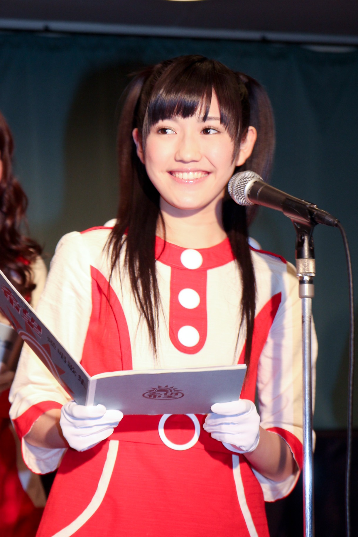 渡辺麻友