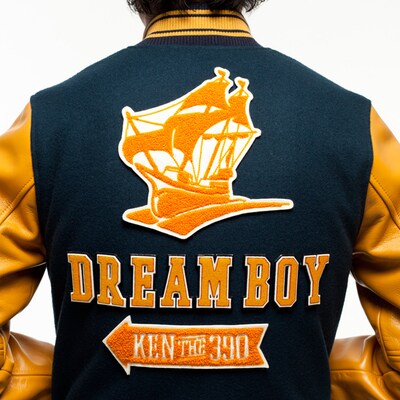 TSUTAYA限定シングル「DREAM BOY」ジャケット
