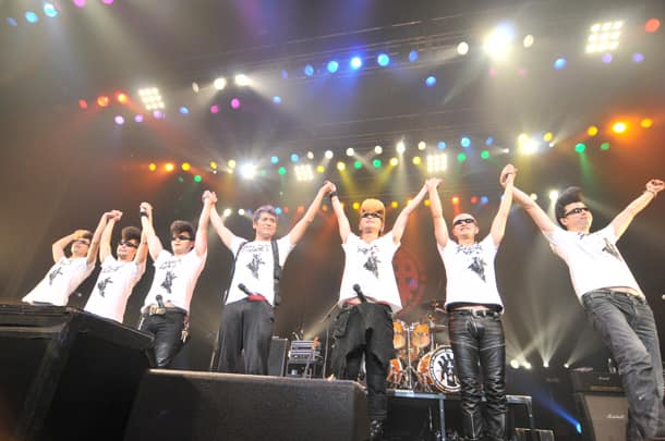 氣志團×吉川晃司、2度目の対バンで直球カバー勝負 - 音楽ナタリー