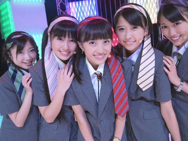 収録現場でのももいろクローバーZ。