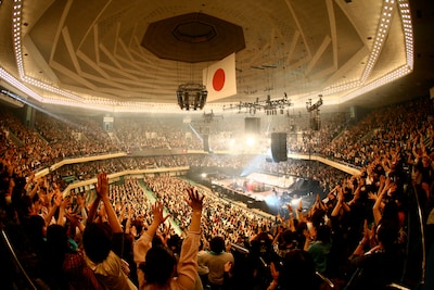 武道館の四方八方を埋め尽くした観客。（撮影：橋本塁【SOUND SHOOTER】）