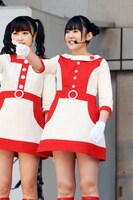 写真左から小森美果、多田愛佳。