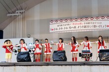 渡り廊下走り隊7とのはらしんのすけ。