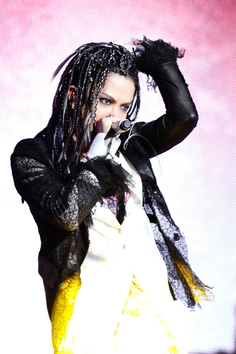 12月3日のライブより、hyde。