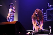 今週の人気の画像6位は「毛皮のマリーズ、初武道館で解散ライブ『さらば、青春!』」より、毛皮のマリーズ(Photo by Mikio Ariga)。