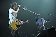 今週の人気の画像3位は「BUMP OF CHICKENツアー開幕『みんなに会えてうれしい』」より、BUMP OF CHICKEN。(写真:KAZUMICHI KOKEI)