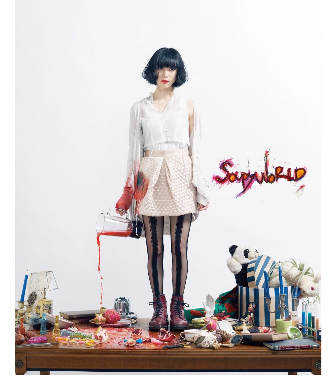 「Soupy World」のPVは小南泰葉の公式YouTubeチャンネルにて公開中（写真はシングルジャケット）。