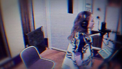 監視カメラが捉えたleccaのレコーディング風景。