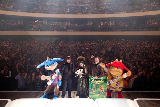 写真は仙台公演のひとコマ。