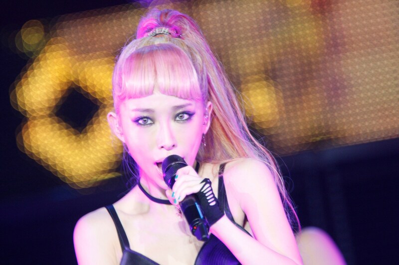 加藤ミリヤは本日12月14日にも大阪城ホールでライブを行う。