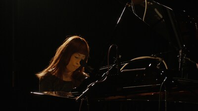 写真は「yanokami SPECIAL」公開収録の様子。