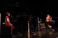 「星野源の別エピソード『部屋（友達編）』」の模様。