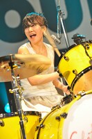 福岡晃子（チャットモンチー）（撮影：古溪一道）