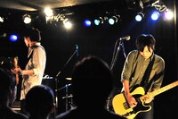 12月12日に行われたNOVELS「『cardioid』release tour」東京・渋谷O-nest公演の様子。