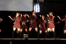 「片想いFinally」を初披露するSKE48。 (C)AKS