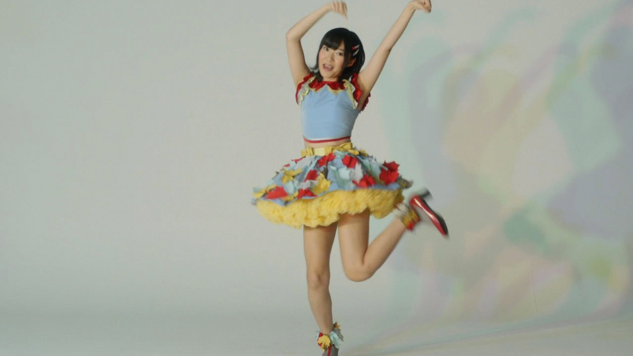 CM「メイプルダンス」編より。