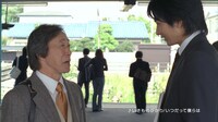 向井理と武田鉄矢の共演が実現したCM「恩師」編のワンシーン。