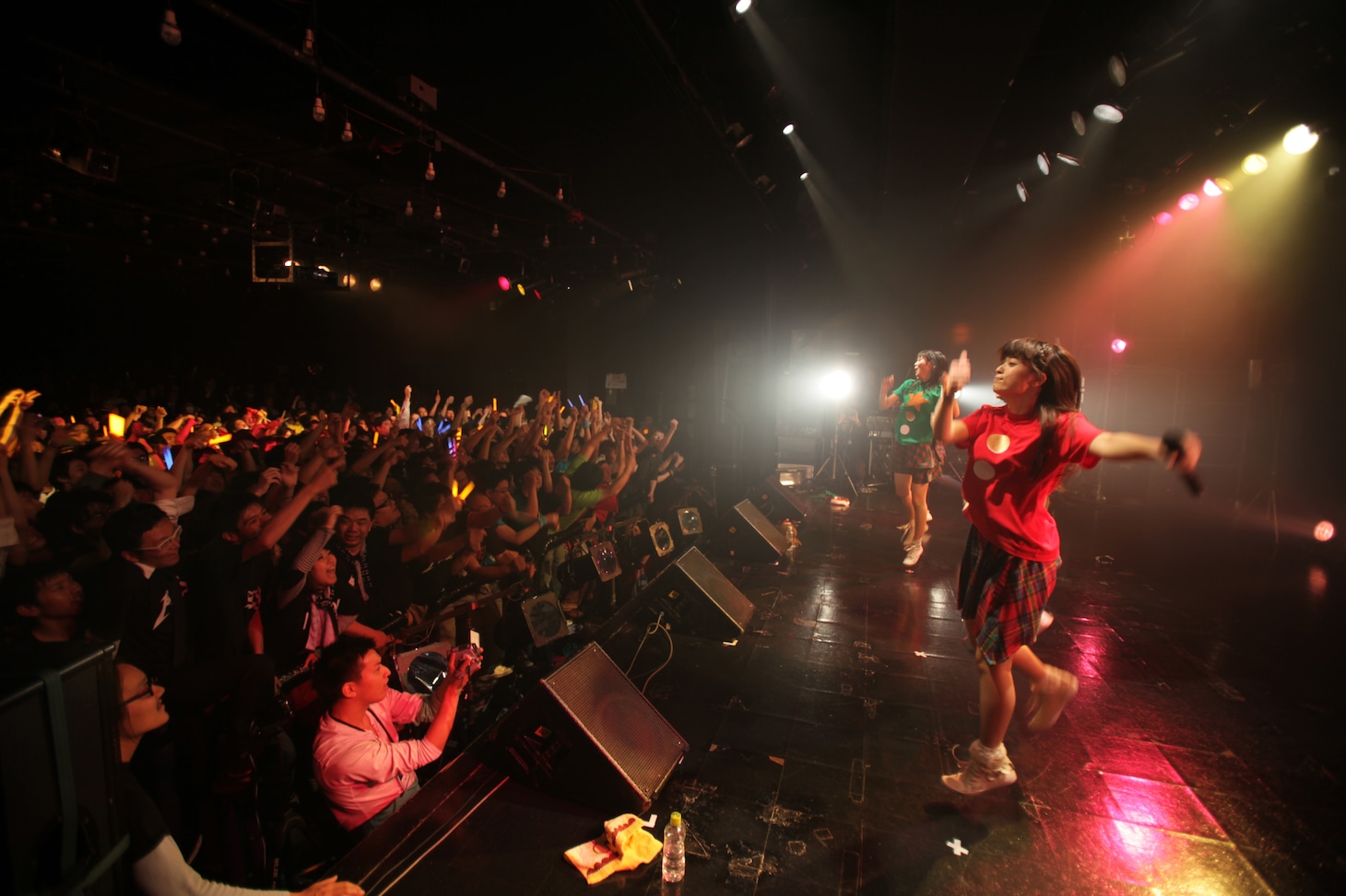 写真は12月20日「IDOL is DEAD」の様子。