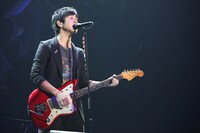 12月23日に出演した「MUSIC FOR ALL, ALL FOR ONE」でのパフォーマンスの模様。