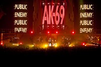 写真は愛知・日本ガイシホールで行われた「THE RED MAGIC RELEASE TOUR FINAL」の模様。