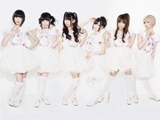 でんぱ組.inc（夢眠ねむは写真左端）