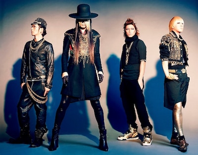 ムック（写真左から2番目が逹瑯）