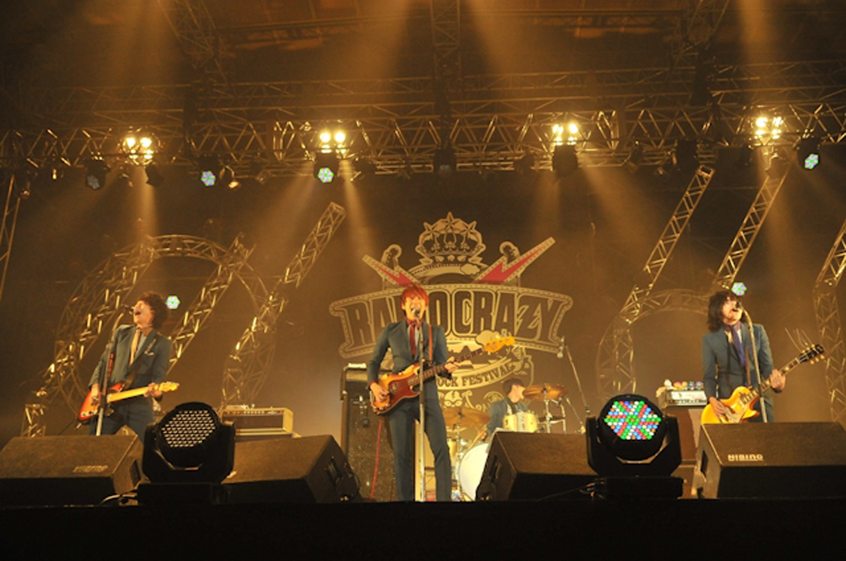 THE BAWDIES（29日）