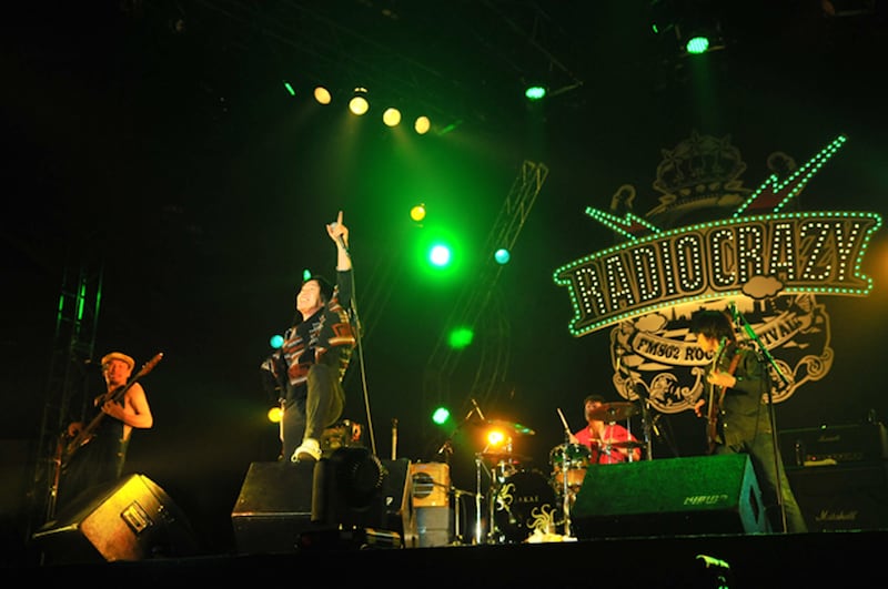 30日にフェスの大トリを飾ったフラワーカンパニーズ。