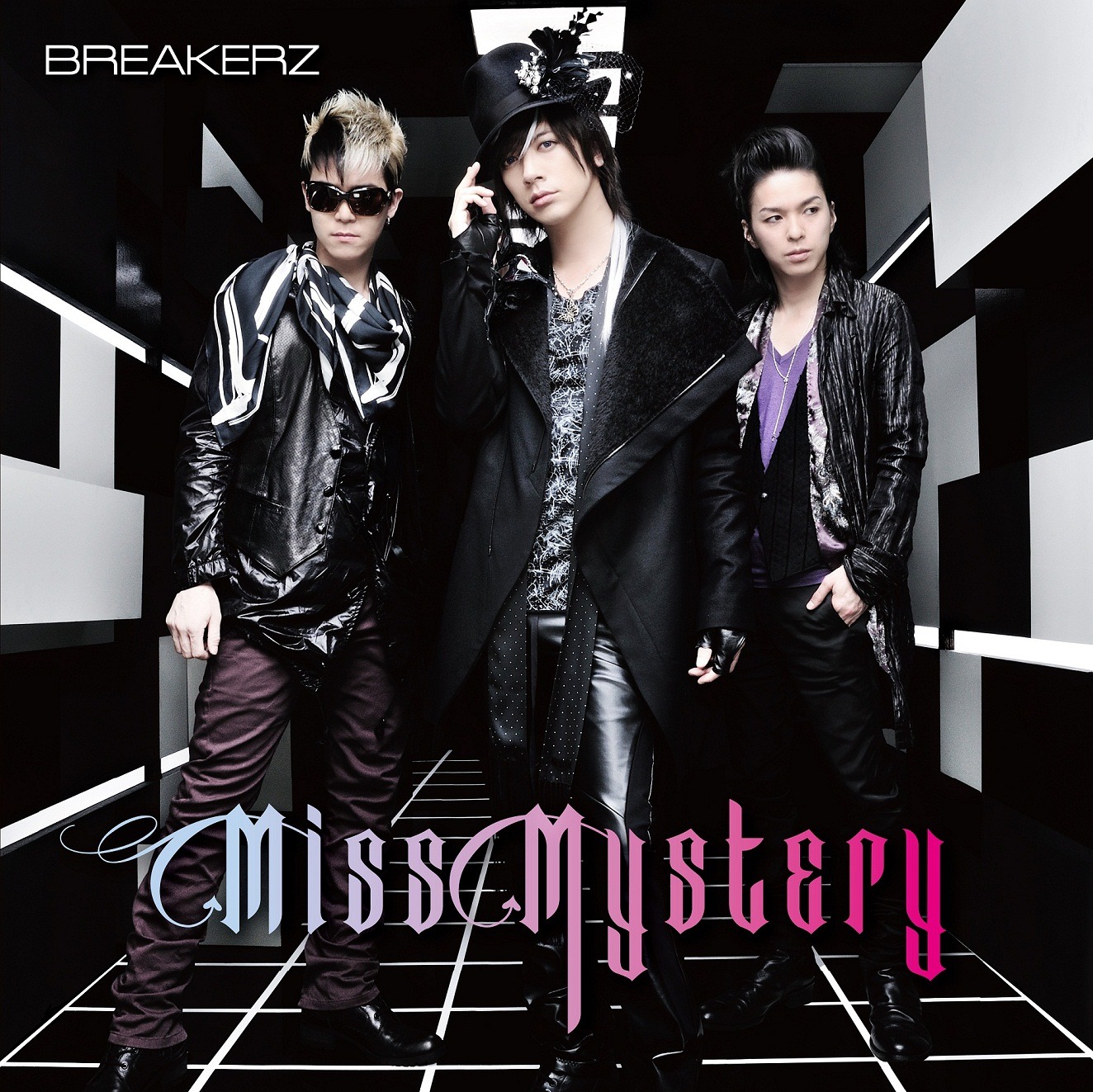 BREAKERZシングル「Miss Mystery」通常盤ジャケット