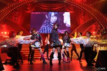 「AKB48紅白対抗歌合戦」の様子。