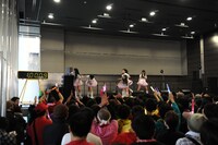 第1部では「ツヨクツヨク」の途中で60分が経過し強制終了となった。