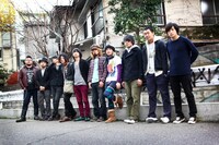 座談会参加者による記念写真。