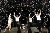 写真は「謹賀新年 新春ドラゴン・ツイスト“俺達の琵琶ビリーナイト”」より。