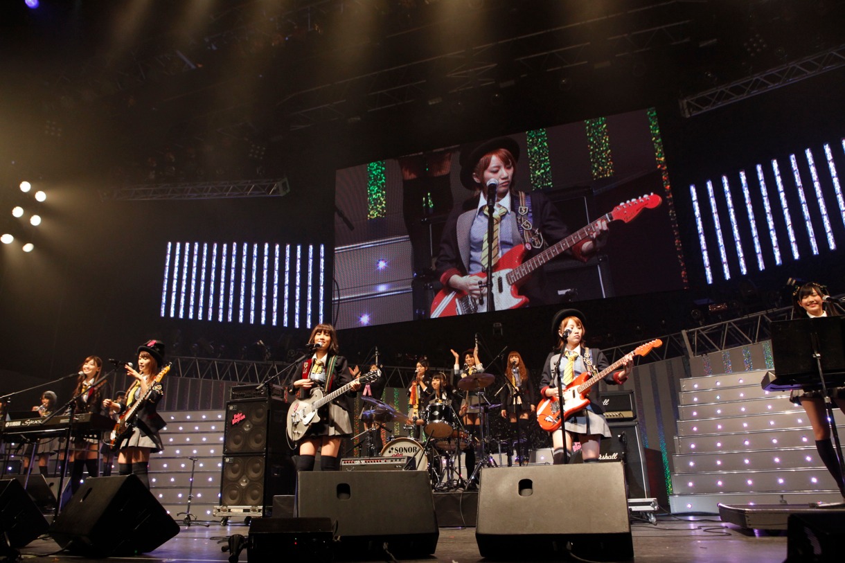 BabyBlossom初ライブの様子。