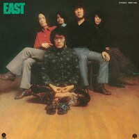 イースト「EAST」ジャケット